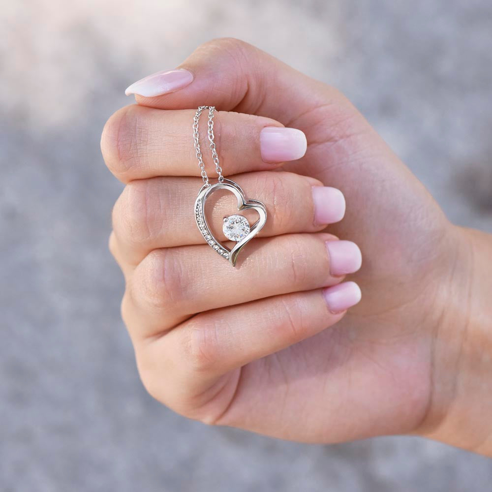 Masterpiece - Radiant Heart Necklace